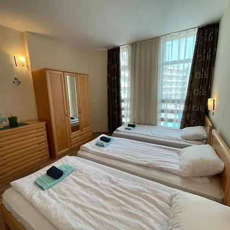 Grenada - By The Slăntjev Brjag